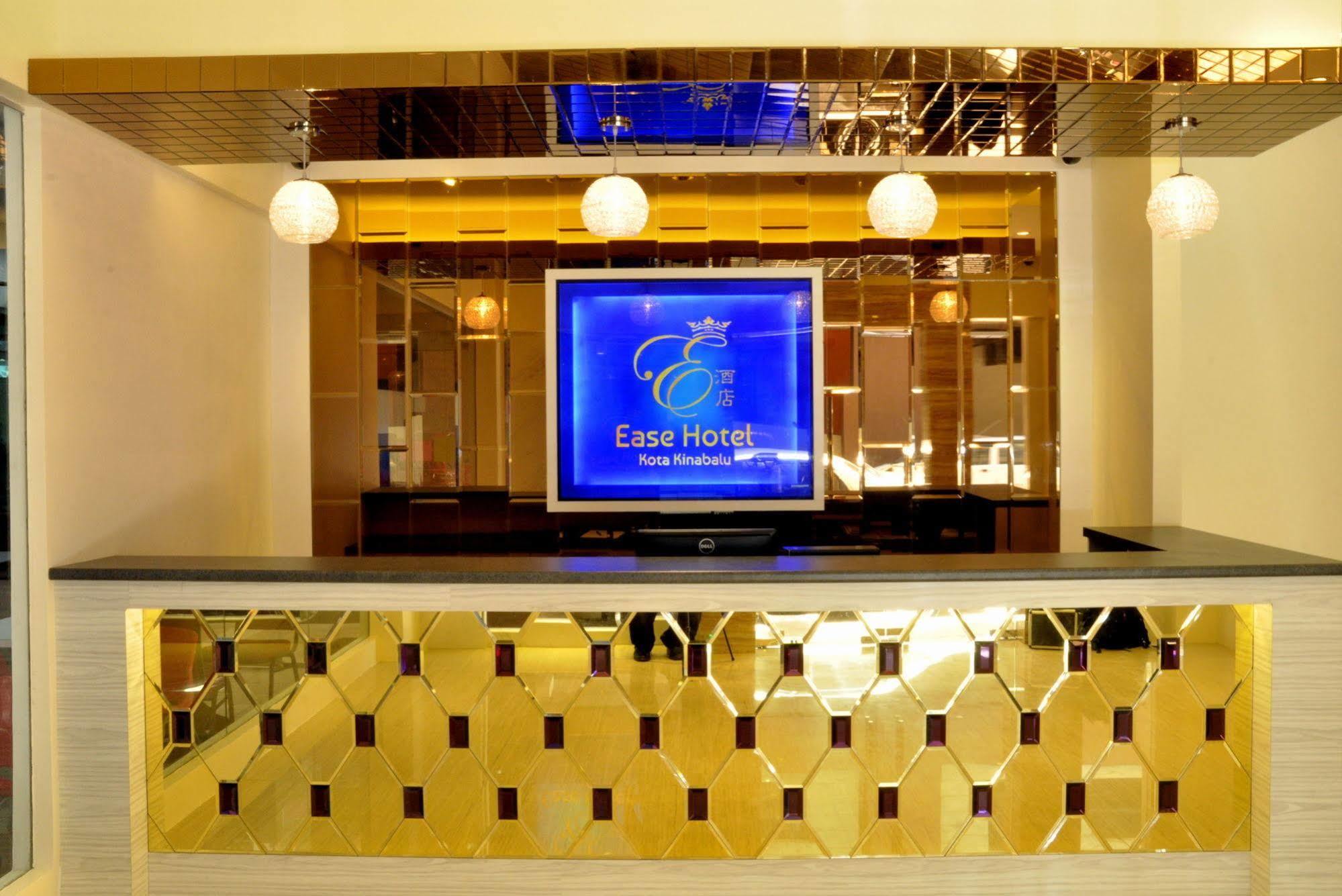 Ease Hotel Kota Kinabalu Extérieur photo